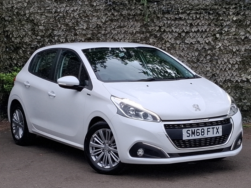 Peugeot 208 1.2 Puretech 82 Signature Start Stop White