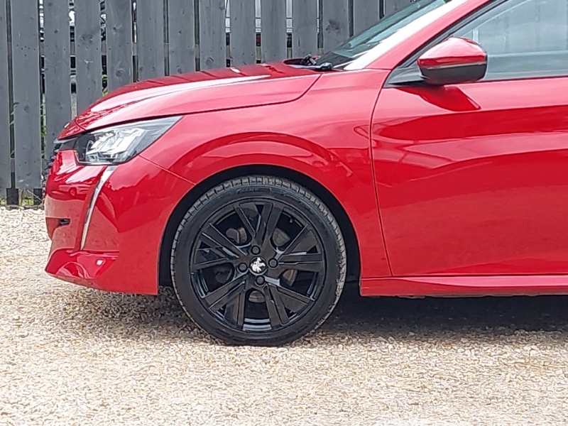 Peugeot 208 1.2 Puretech Active Black #19