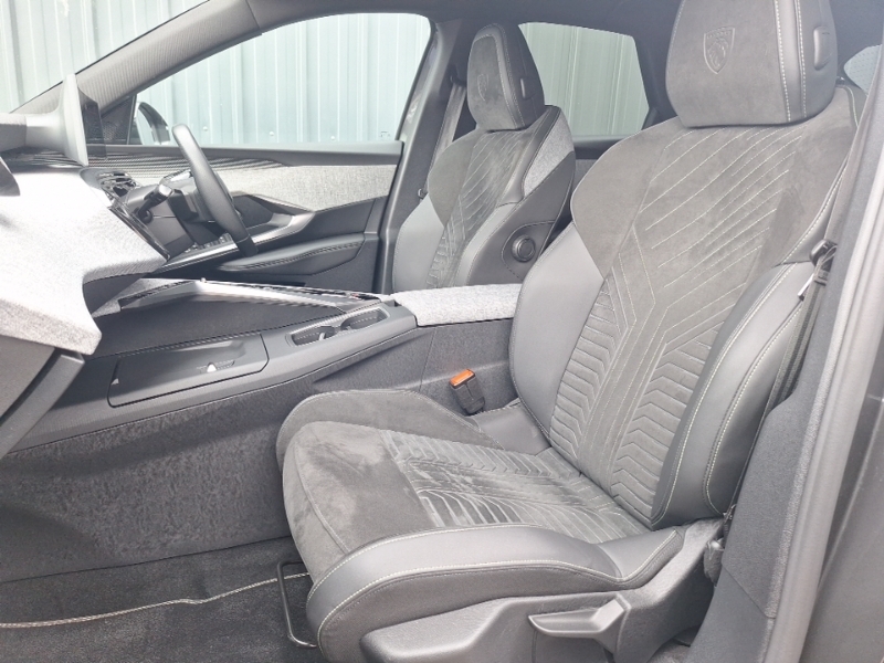 Peugeot 3008 1.2 Hybrid 136 Gt E-dsc6 Grey #5