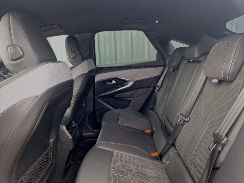 Peugeot 3008 1.2 Hybrid 136 Gt E-dsc6 Grey #6