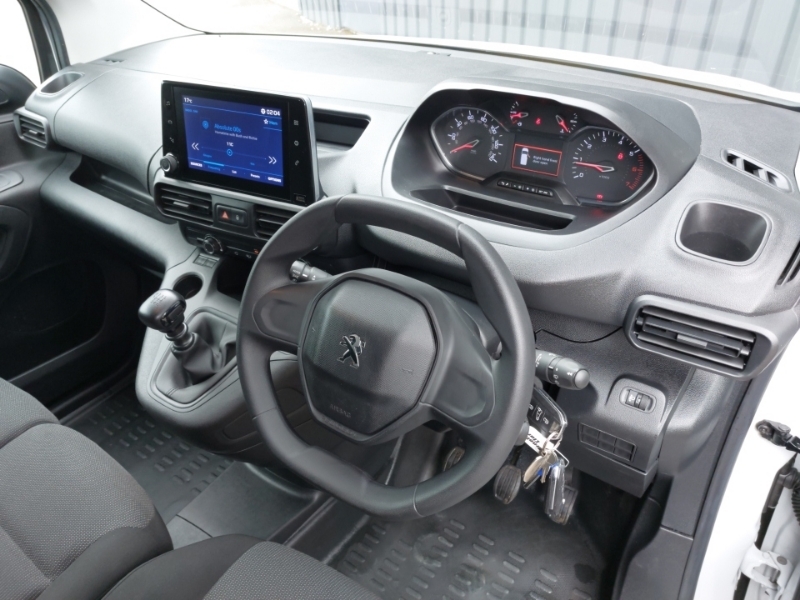 Peugeot Partner 1000 1.5 Bluehdi 100 Professional Premium Van White #3