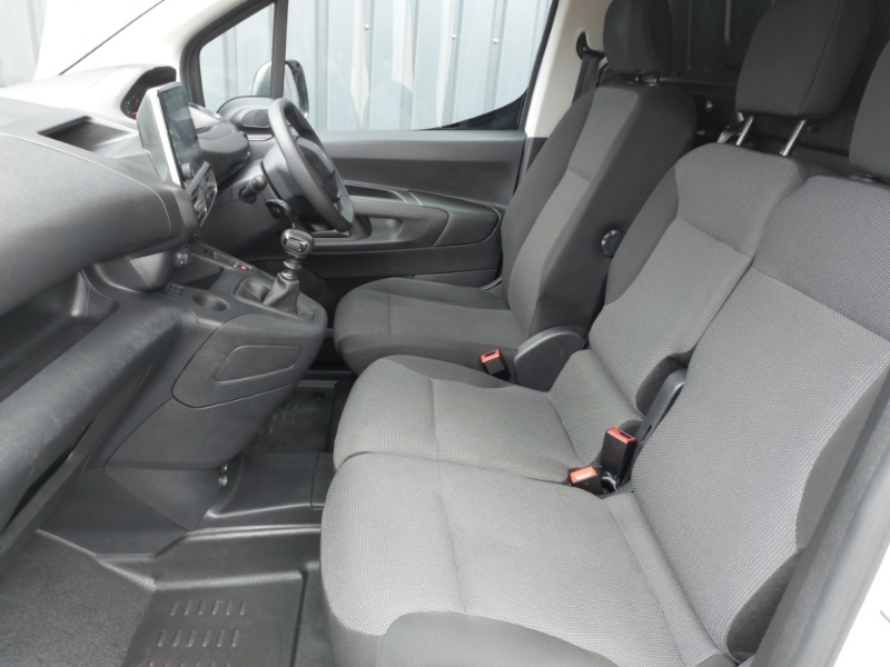 Peugeot Partner 1000 1.5 Bluehdi 100 Professional Premium Van White #5