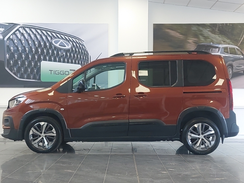 Peugeot Rifter 1.5 Bluehdi 100 Gt Line Brown #4