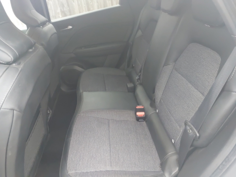 Renault Captur 1.6 E-tech Full Hybrid 145 Rive Gauche Grey #6