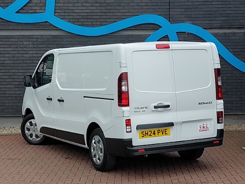 Renault Trafic Sl30 Blue Dci 130 Advance Van White #2