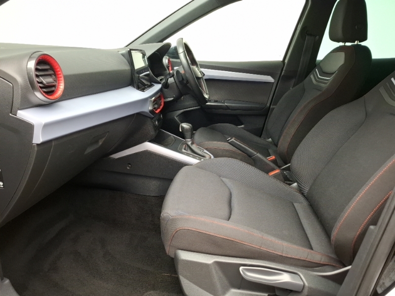 Seat Arona 1.0 Tsi 110 Fr Dsg Black #5