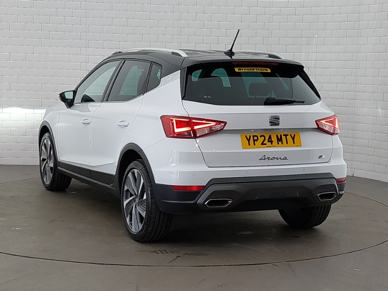 Seat Arona 1.0 Tsi 115 Fr Sport Dsg White #2