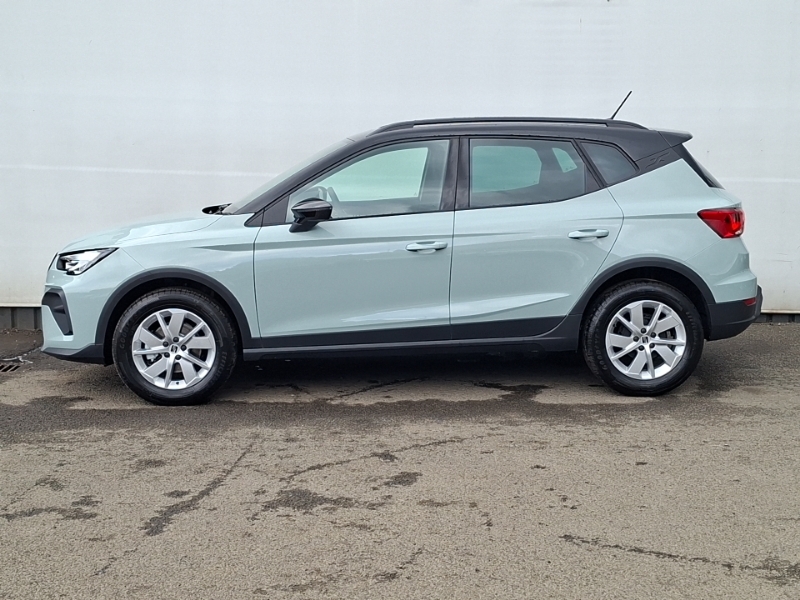 Seat Arona 1.0 Tsi Se Technology Grey #4