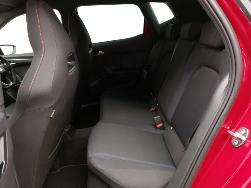 Seat Arona 1.0 Tsi 115 Fr Black Edition Dsg Red #6