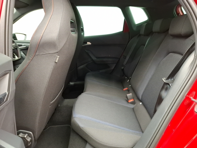 Seat Arona 1.0 Tsi 115 Fr Black Edition Dsg Red #6