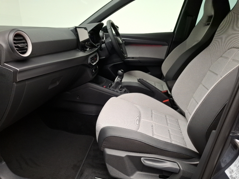 Seat Arona 1.0 Tsi 115 Fr Sport Grey #5