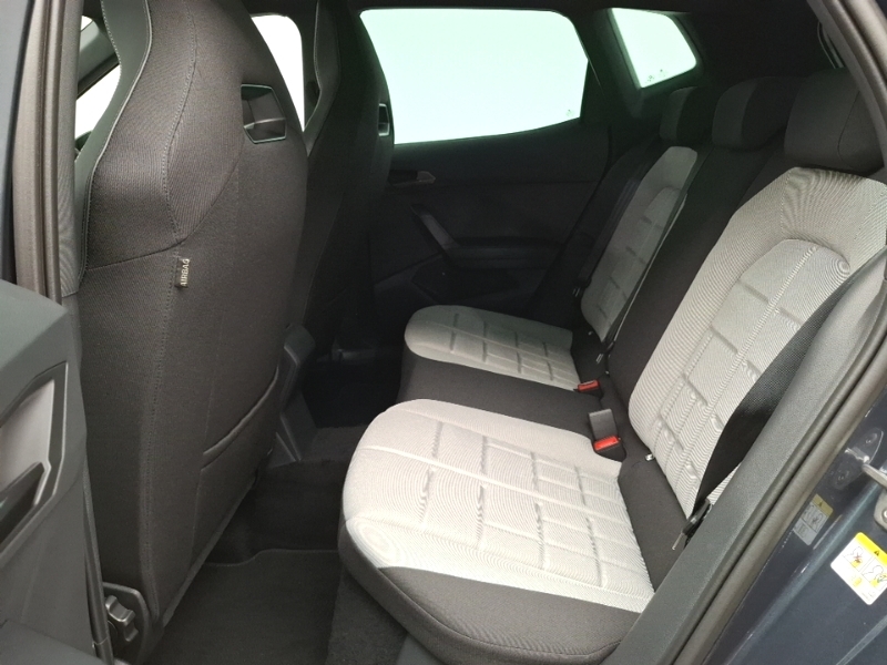 Seat Arona 1.0 Tsi 115 Fr Sport Grey #6