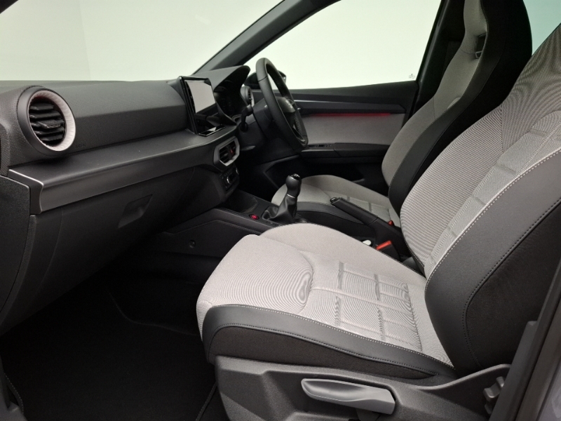 Seat Arona 1.0 Tsi 115 Fr Sport Grey #5