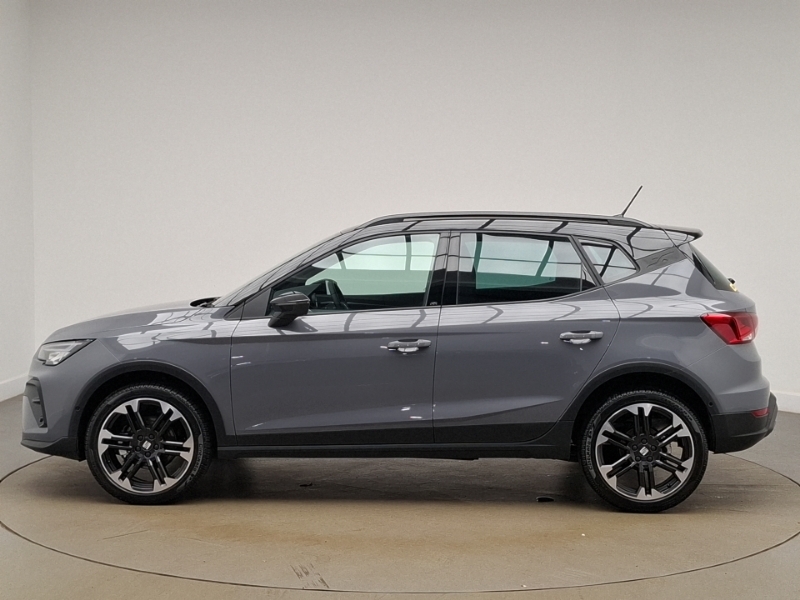 Seat Arona 1.0 Tsi 115 Fr Sport Grey #4