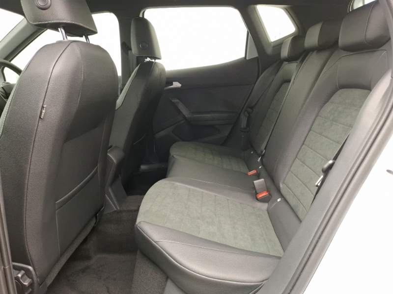 Seat Arona 1.0 Tsi 115 Xperience Lux Dsg White #6