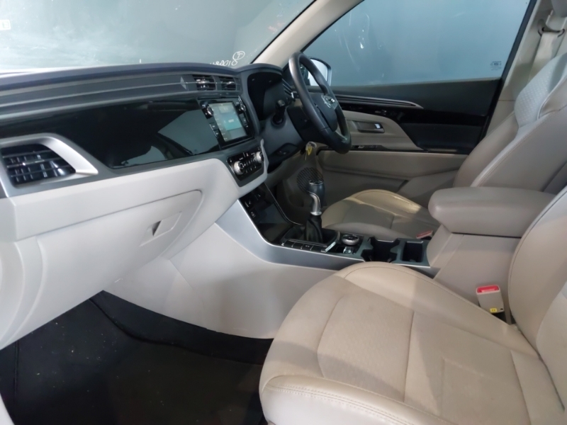 SsangYong Korando 1.5 Ventura Black #5