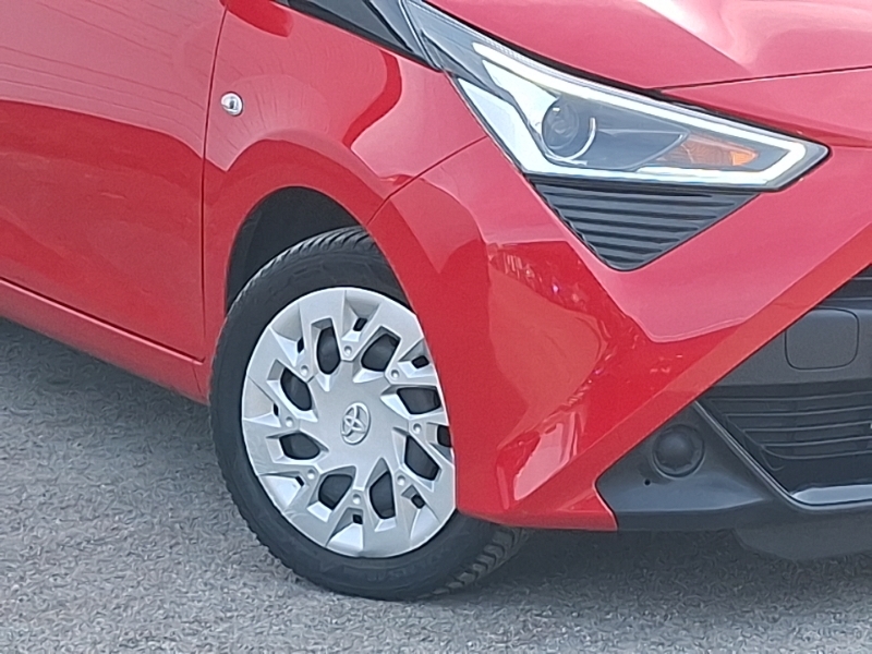 Toyota Aygo Hatchback Grey #9