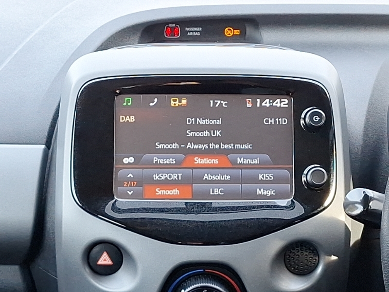 Toyota Aygo Hatchback Grey #10