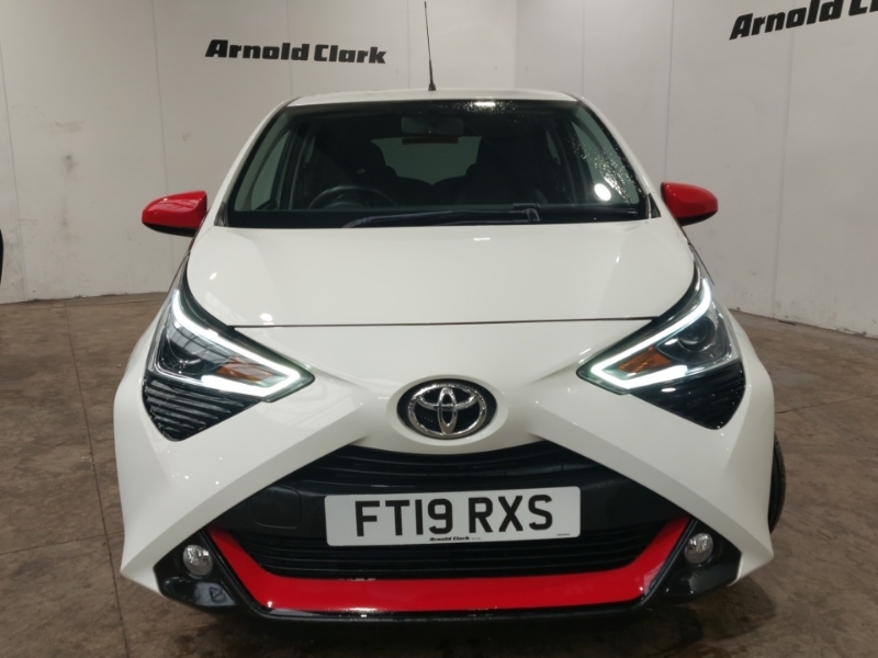 Toyota Aygo Hatchback Red #14