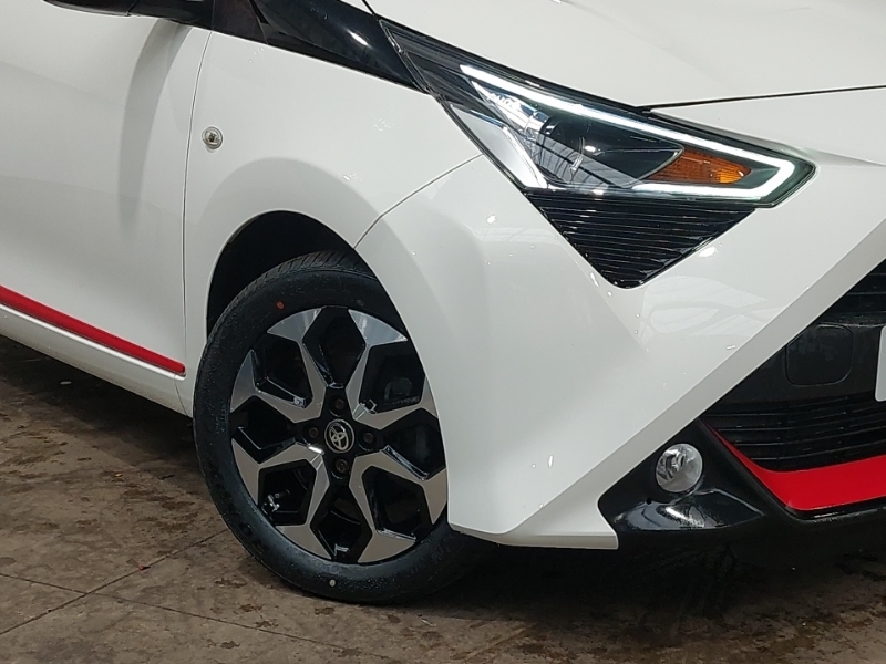 Toyota Aygo Hatchback Red #20