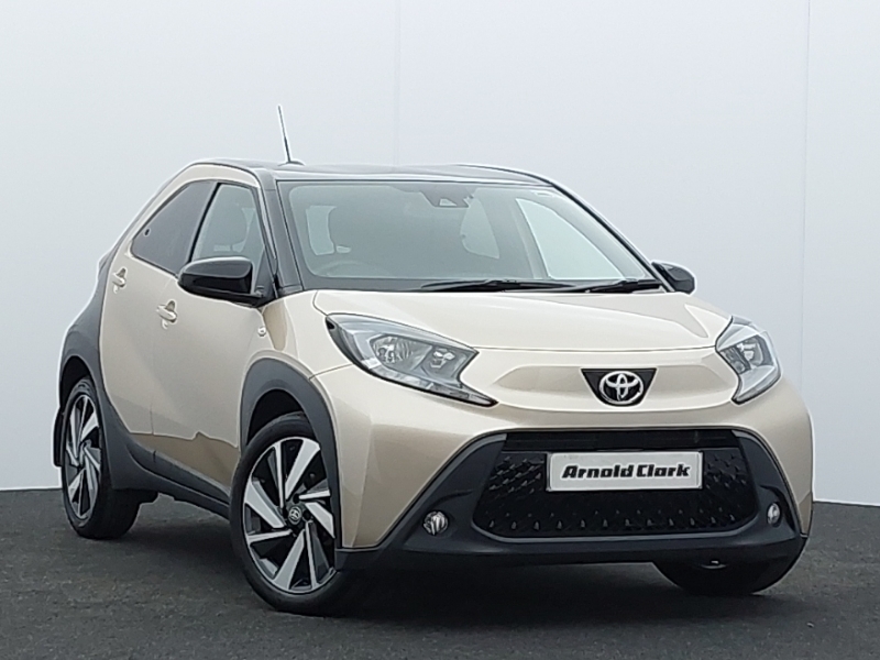 Toyota Aygo X 1.0 Vvt-i Edge Beige