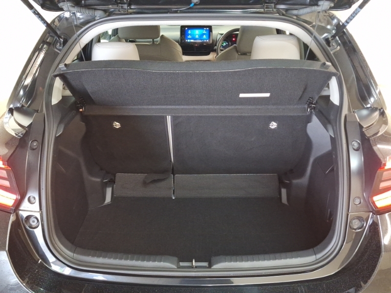Toyota Yaris Excel  #18