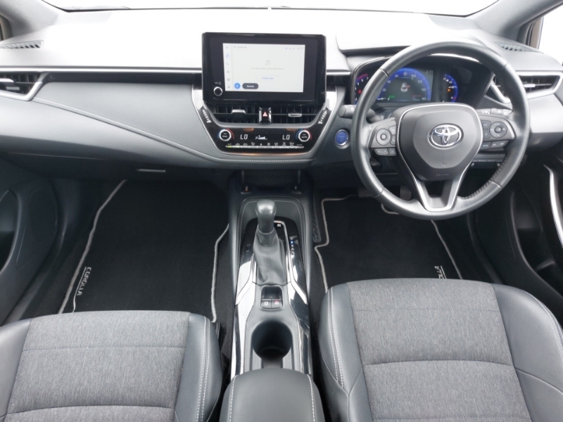 Toyota Corolla 1.8 Vvt-i Hybrid Design Cvt Black #3