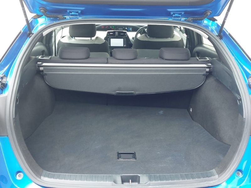 Toyota Prius 1.8 Phev Excel Cvt White #18