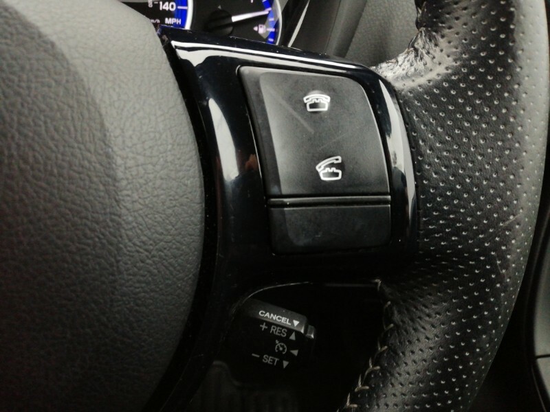 Toyota Yaris Excel White #15