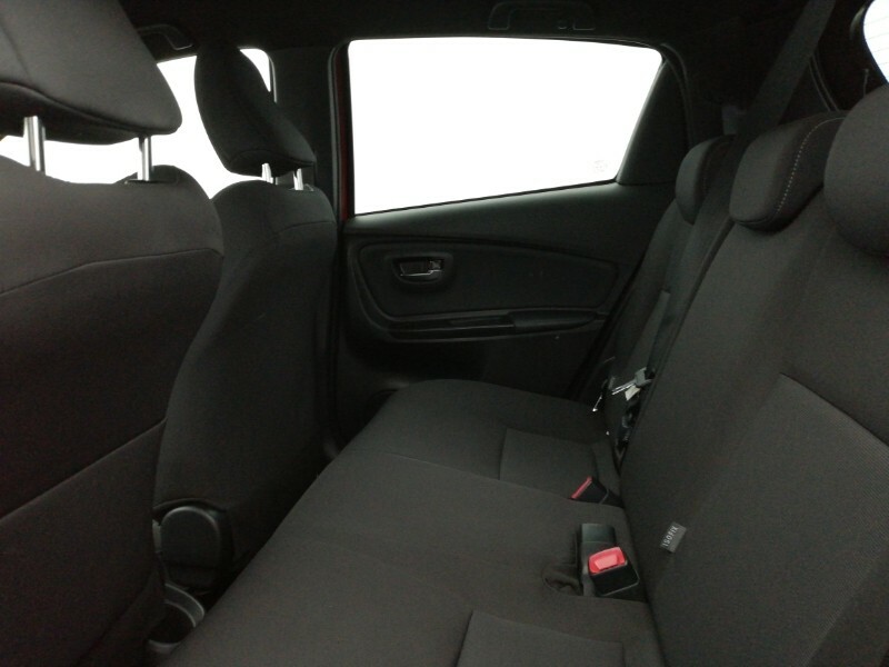 Toyota Yaris Excel White #6