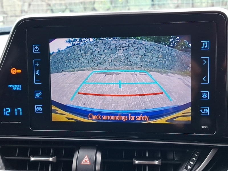Toyota C-Hr Dynamic Silver #9
