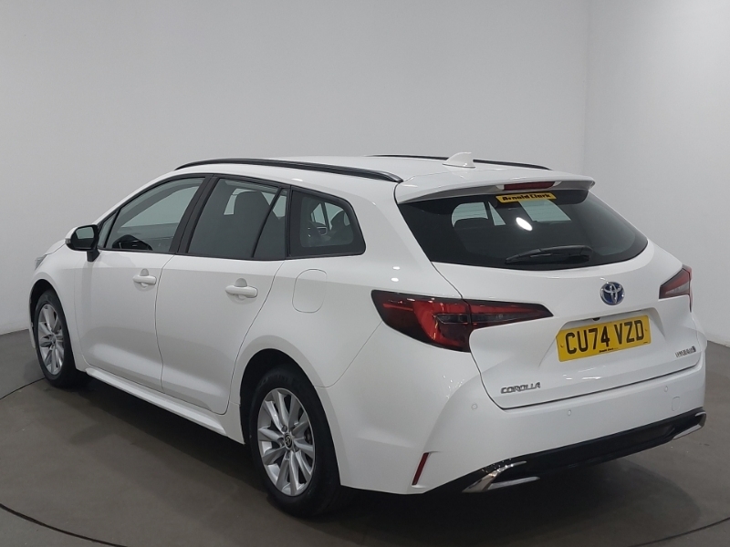 Toyota Corolla 1.8 Hybrid Icon Cvt White #2
