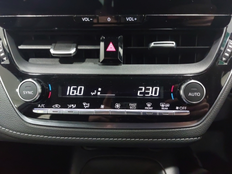 Toyota Corolla 1.8 Hybrid Excel Cvt #16