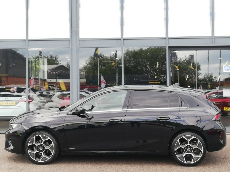 Vauxhall Astra 1.2 Turbo 130 Ultimate Black #4