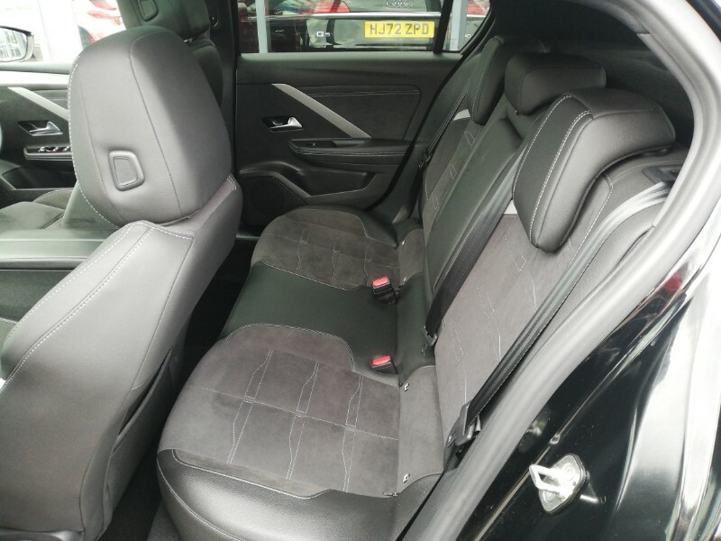 Vauxhall Astra 1.2 Turbo 130 Ultimate Black #6