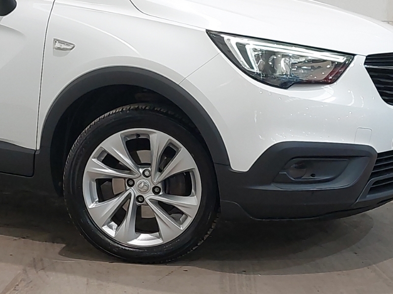 Vauxhall Crossland X Suv 1.2 Red #20