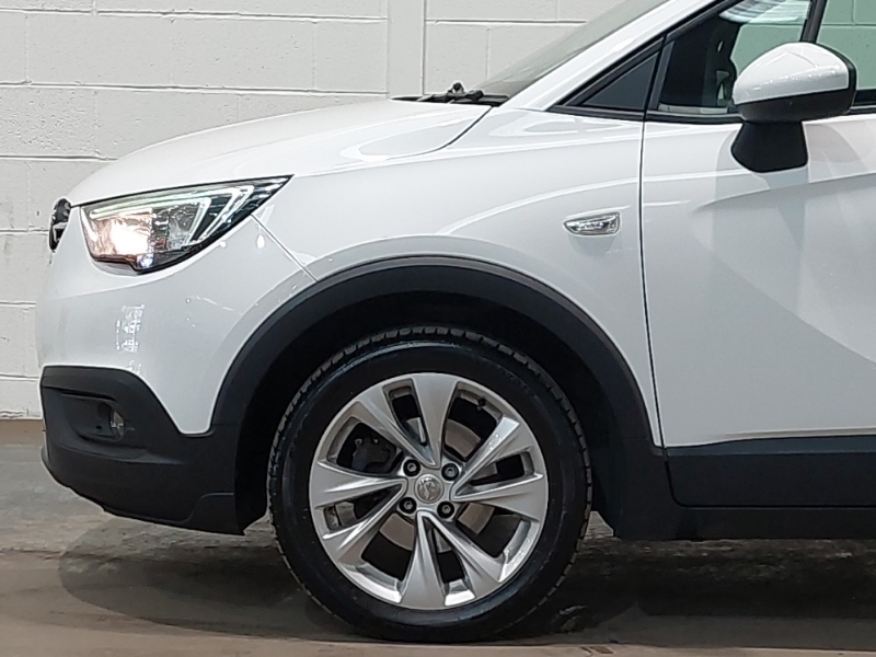Vauxhall Crossland X Suv 1.2 Red #19