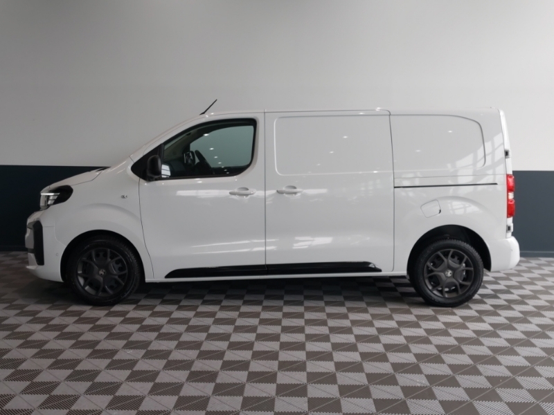 Vauxhall Vivaro 1.5 Turbo D 120 Pro H1 Van White #4