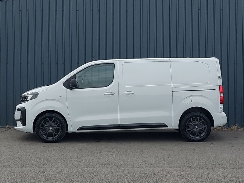 Vauxhall Vivaro 1.5 Turbo D 120 Pro H1 Van White #4
