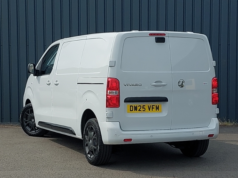 Vauxhall Vivaro 1.5 Turbo D 120 Pro H1 Van White #2