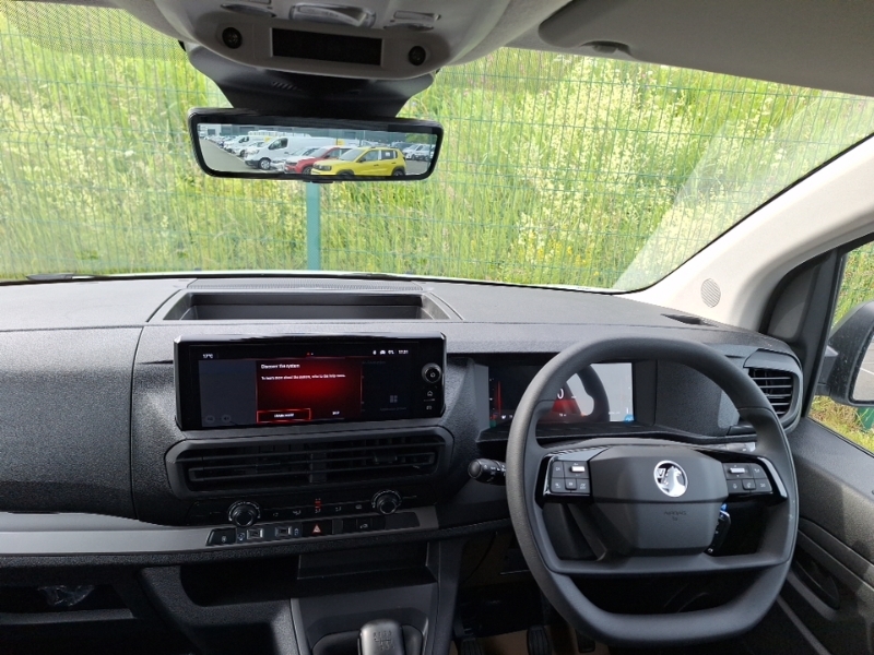 Vauxhall Vivaro 1.5 Turbo D 120 Pro H1 Van White #3