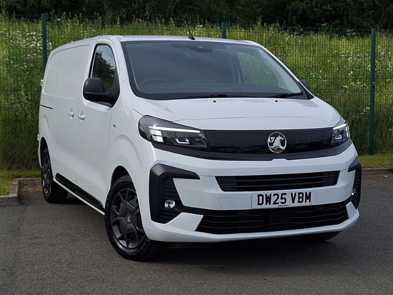 Vauxhall Vivaro 1.5 Turbo D 120 Pro H1 Van White