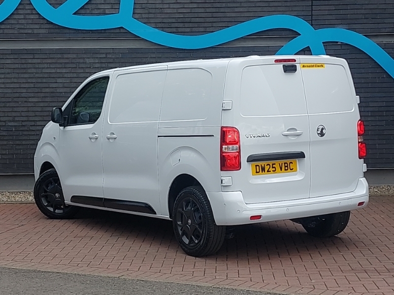 Vauxhall Vivaro 1.5 Turbo D 120 Pro H1 Van White #2