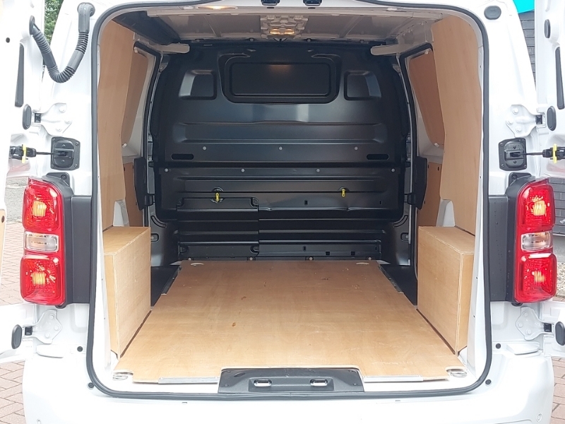 Vauxhall Vivaro 2.0 Turbo D Prime Panel Van 6Dr Swb Eu White #18