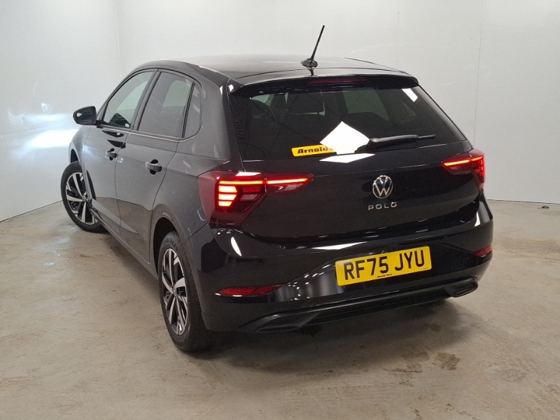 Volkswagen Polo 1.0 Tsi Match Dsg Black #2