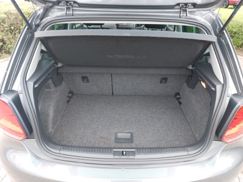 Volkswagen Polo Hatchback Black #17