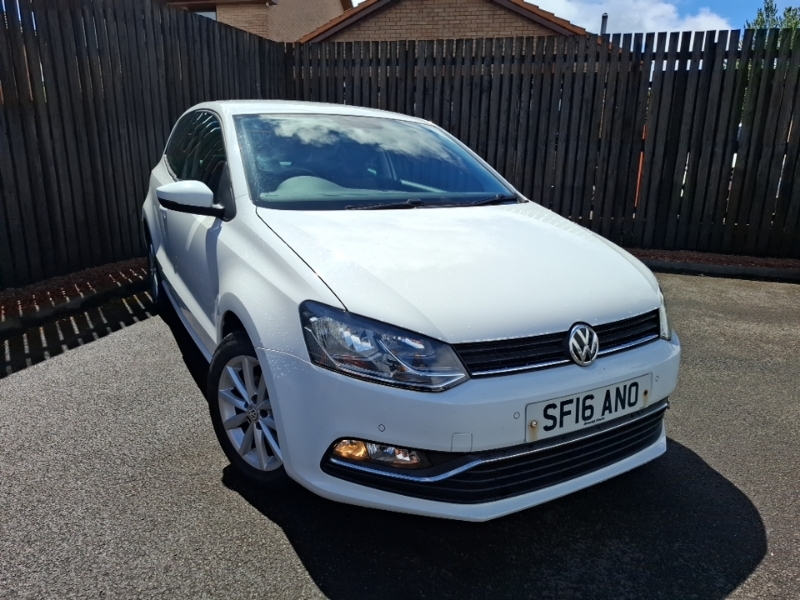 Volkswagen Polo 1.2 Tsi Match White
