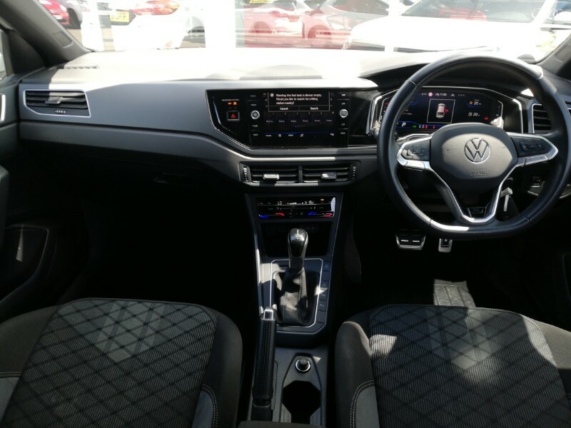 Volkswagen Taigo 1.0 Tsi 110 R-line Dsg White #3