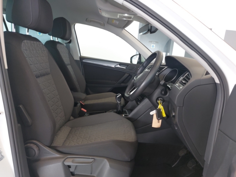 Volkswagen Tiguan Active Blue #6