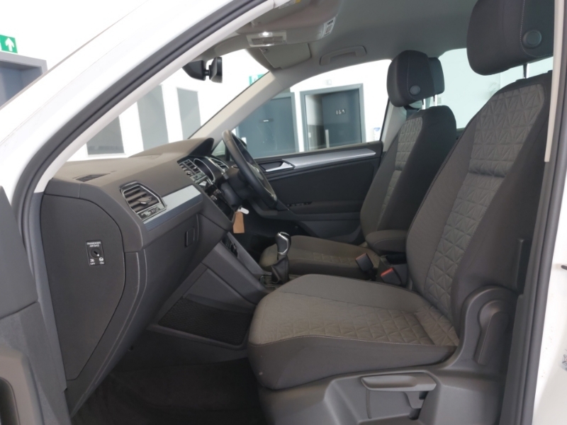 Volkswagen Tiguan Active Blue #7